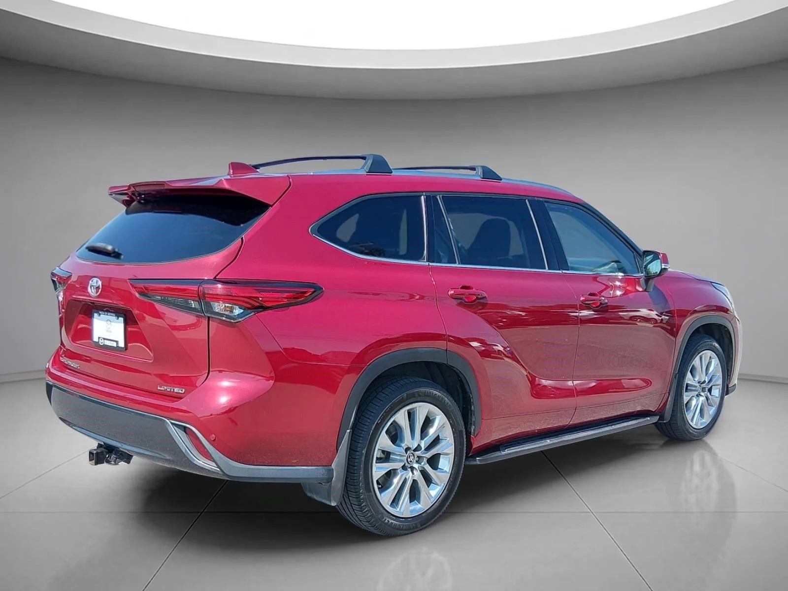 Used 2021 Ruby Flare Pearl Toyota Limited image 5