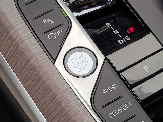 New 2026 Blue BMW 330i xDrive image 28