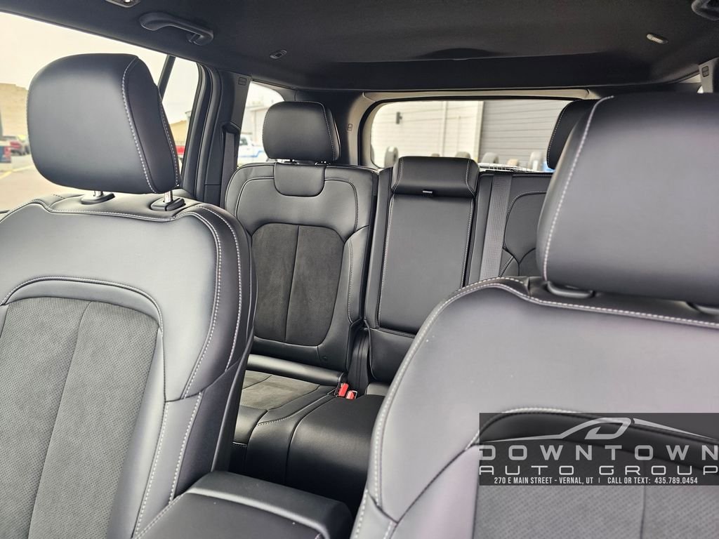 New 2026 Bright White Clearcoat Jeep Altitude image 25