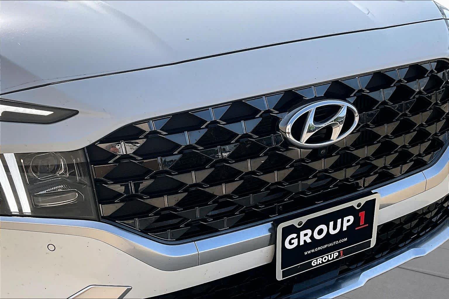 Certified Used 2022 Quartz White Hyundai Calligraphy image 29