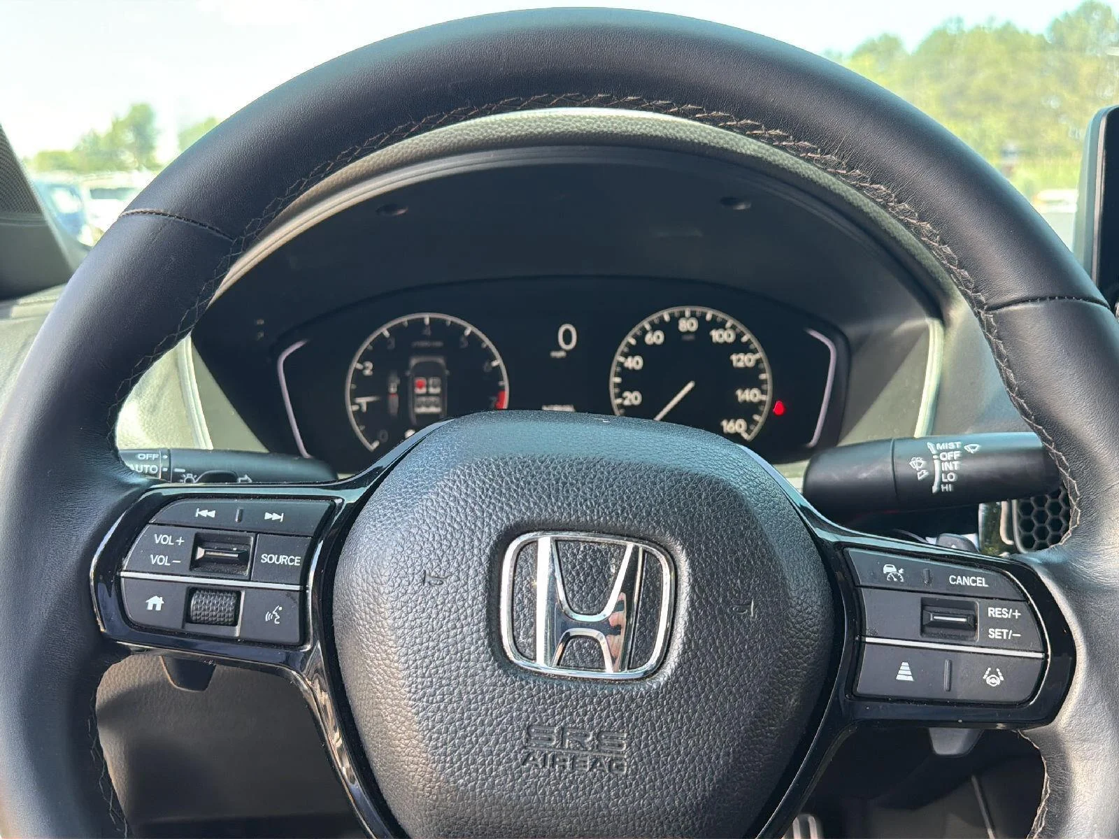 Used 2023 Platinum White Pearl Honda Sport image 7