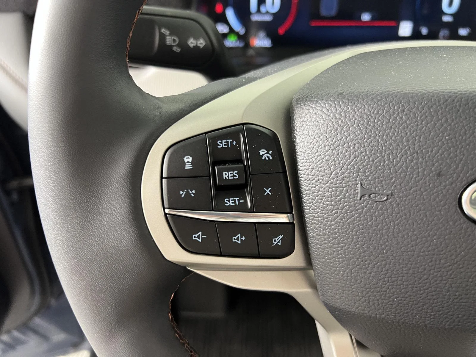 New 2026 Vapor Blue Ford Active image 15