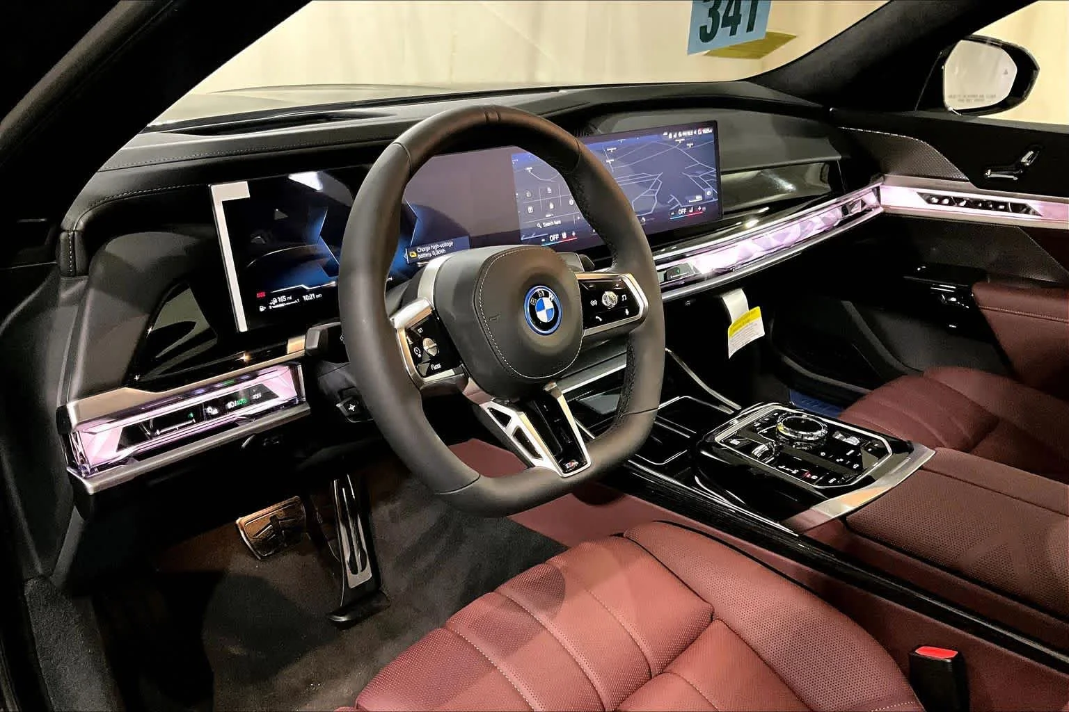 New 2026 Black Sapphire Metallic BMW 750e xDrive image 9