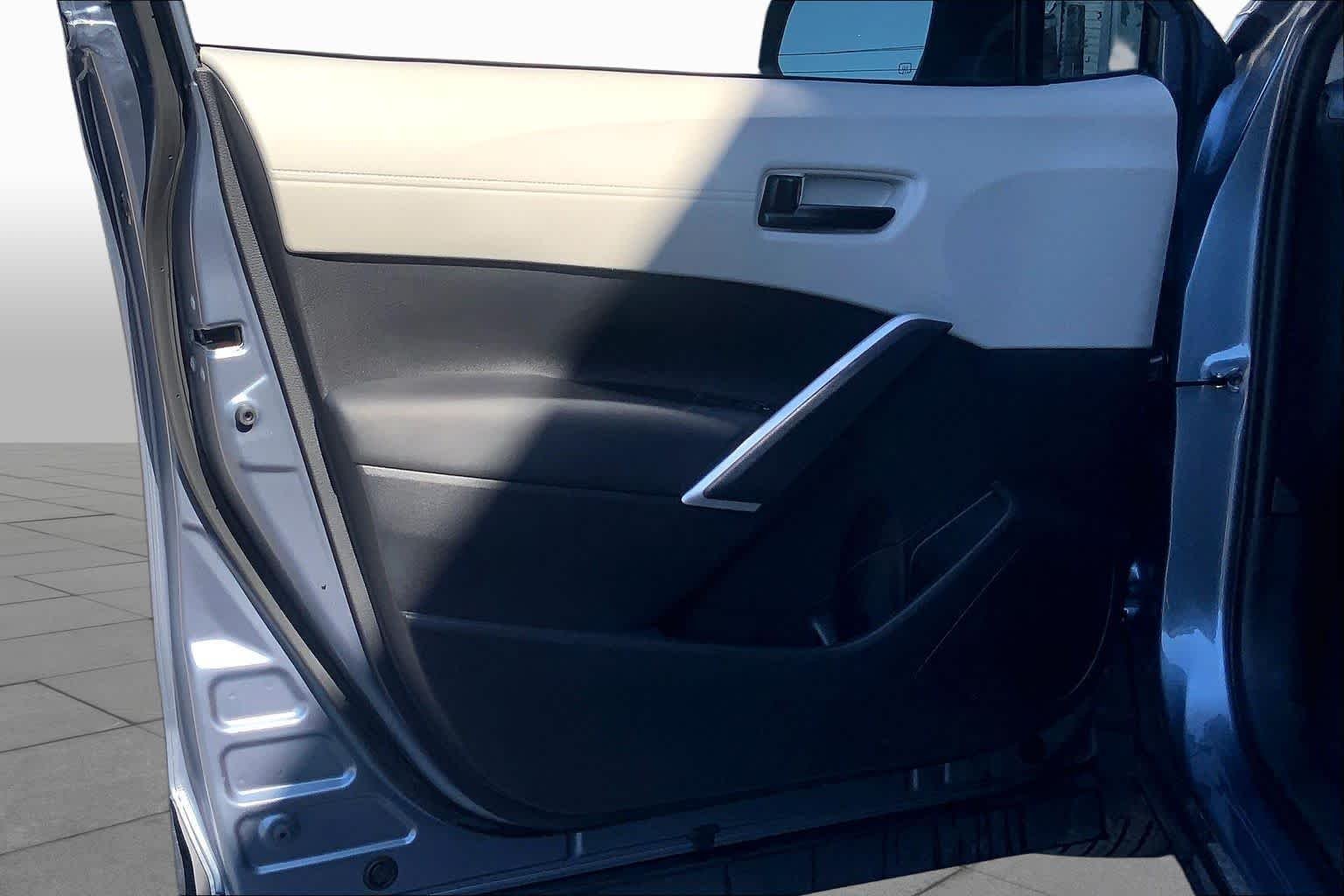 Used 2026 Celestite Toyota L image 21