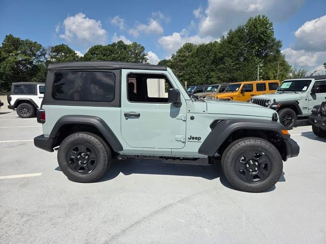 New 2026 Earl Clearcoat Jeep Sport image 10