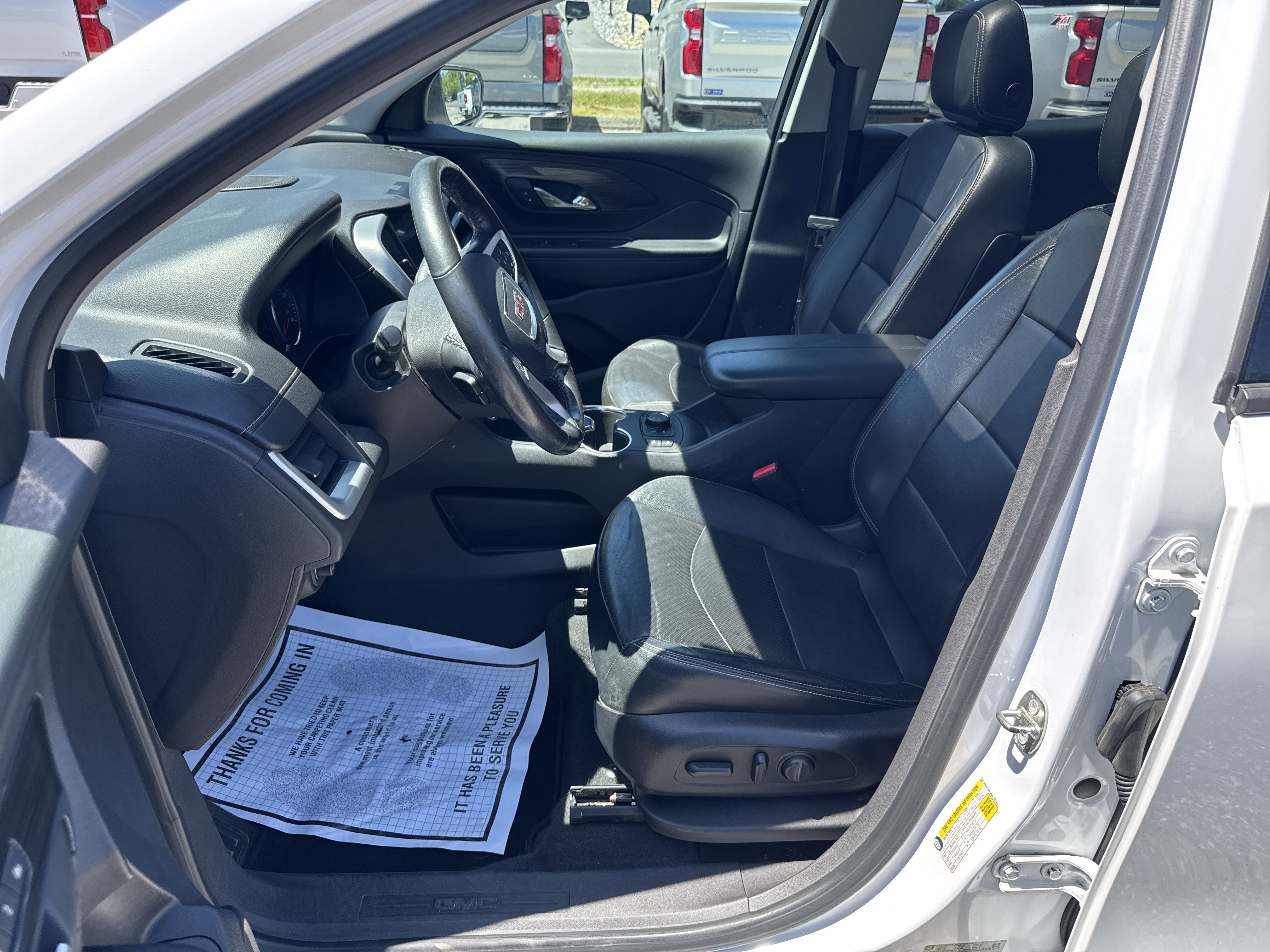 Used 2018 Summit White GMC SLT Diesel image 14