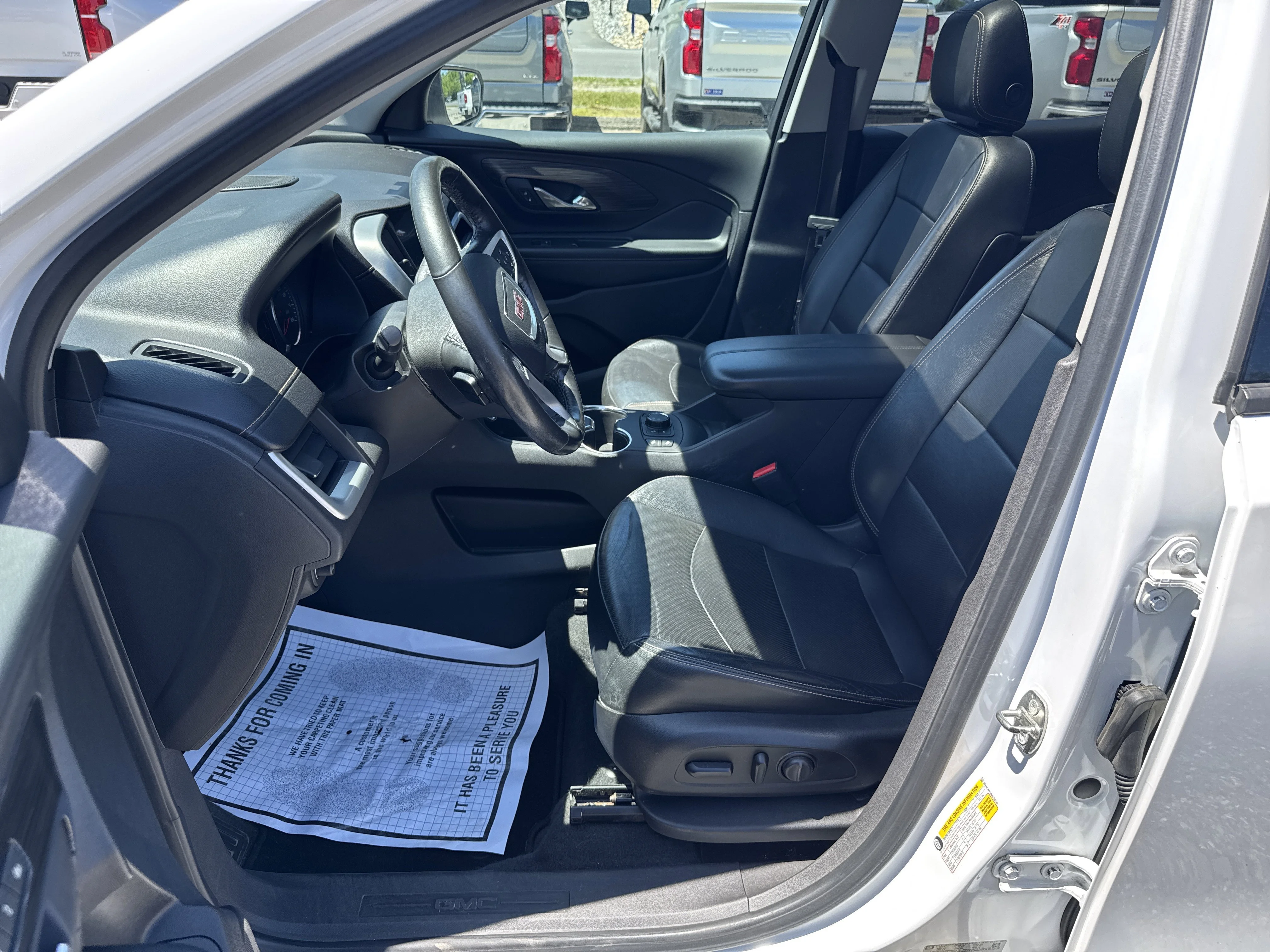 Used 2018 Summit White GMC SLT Diesel image 14