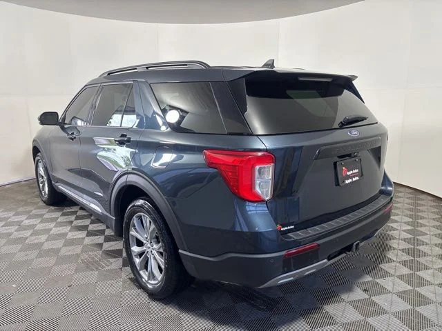 Used 2023 Blue Ford XLT image 4