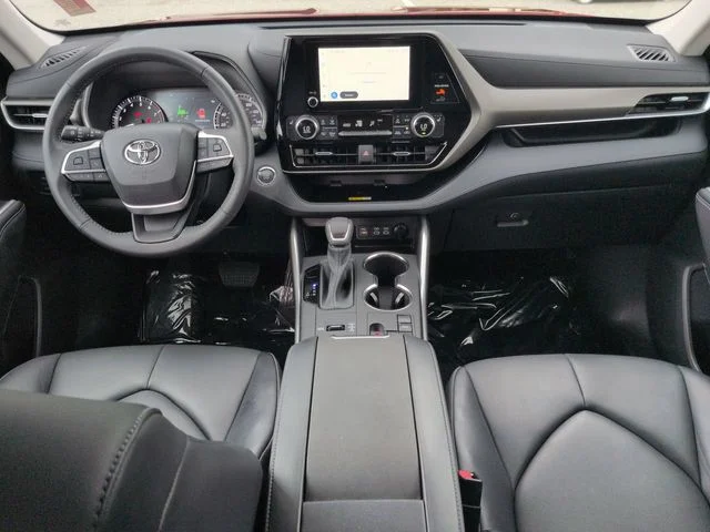 Used 2023 Red Toyota XLE image 15