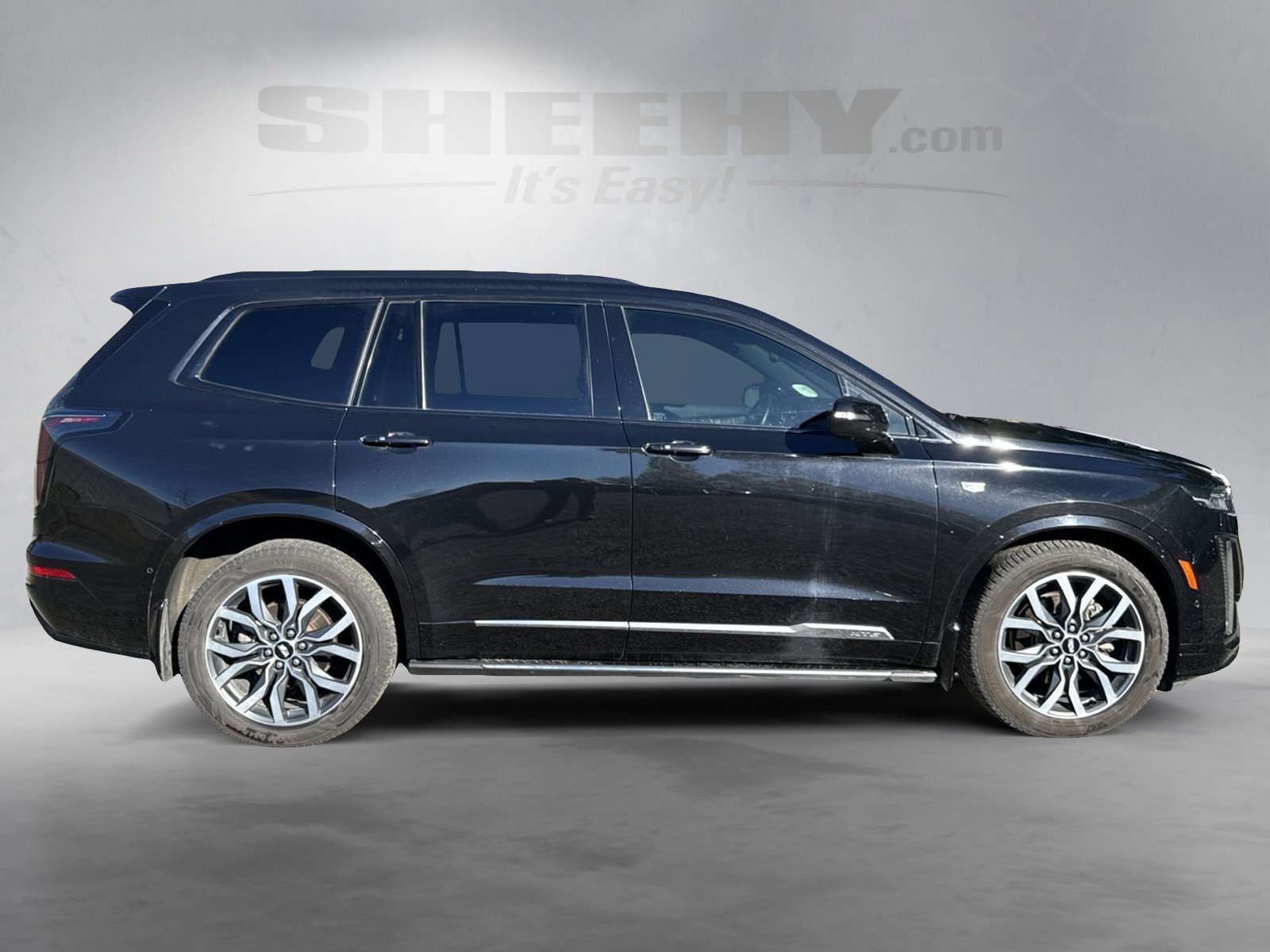 Used 2021 Black Cadillac Sport image 9