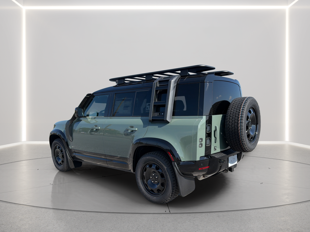 New 2026 Keswick Green Land Rover  image 15