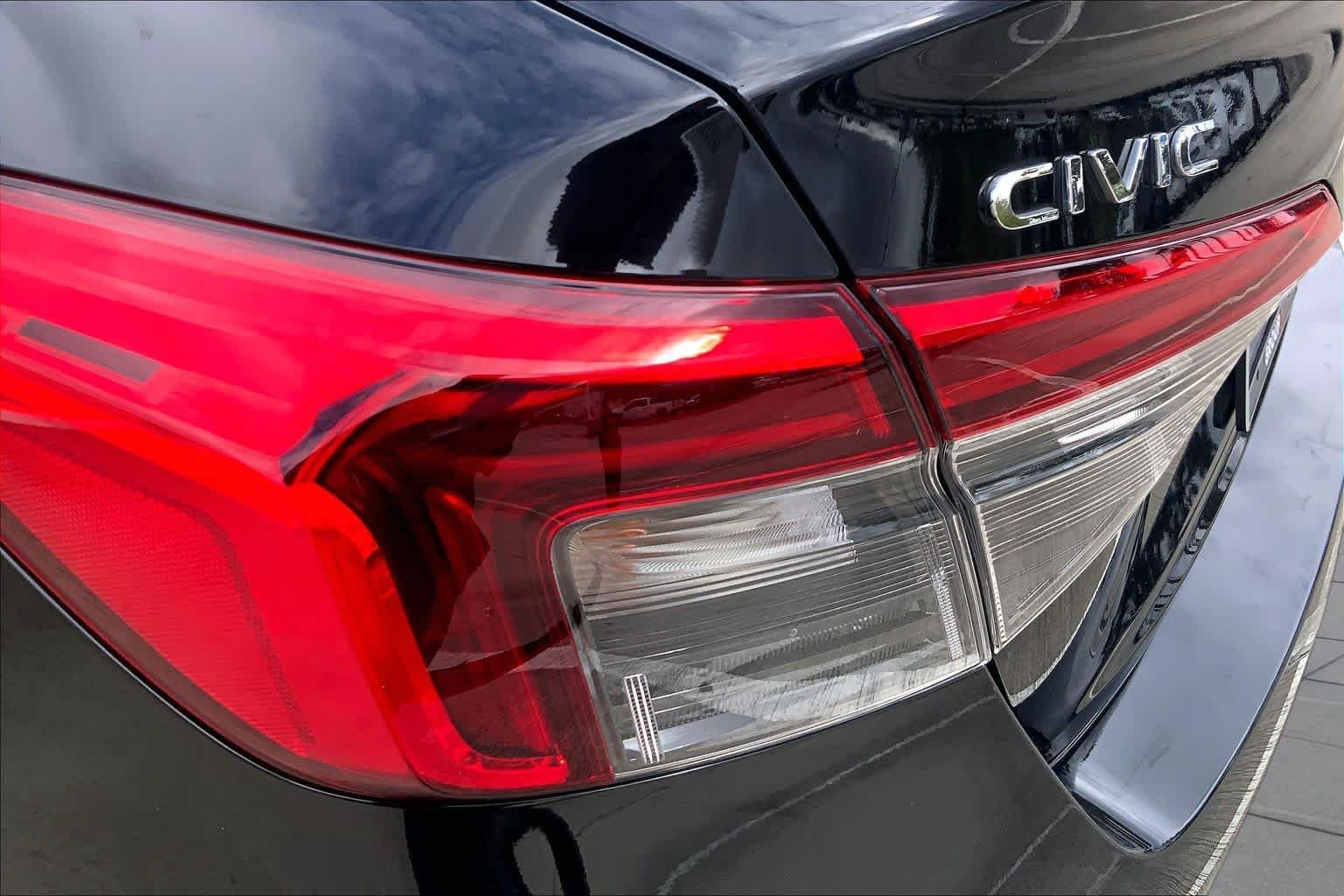 Used 2024 Crystal Black Pearl Honda Sport image 28