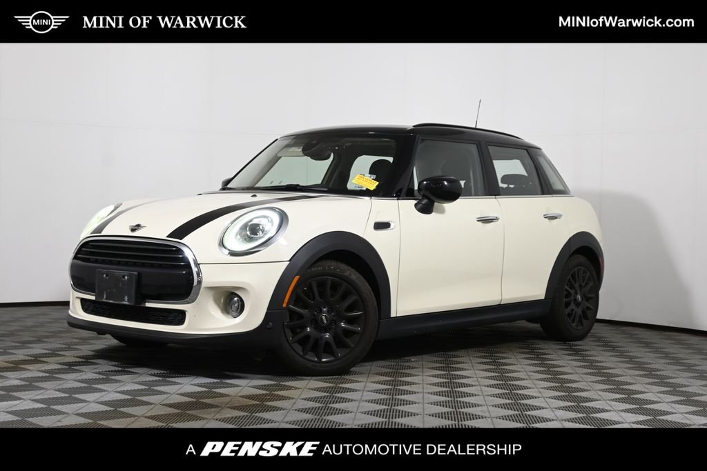 Used 2020 White MINI Signature image 1
