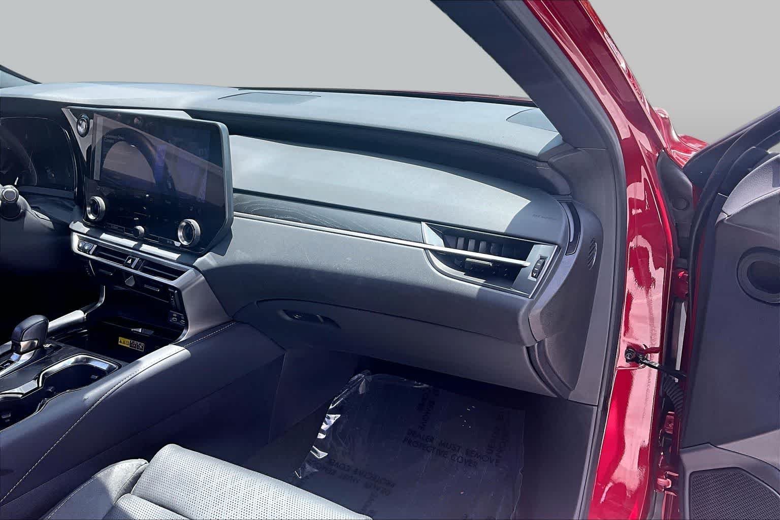 Used 2023 Matador Red Mica Lexus Luxury image 18