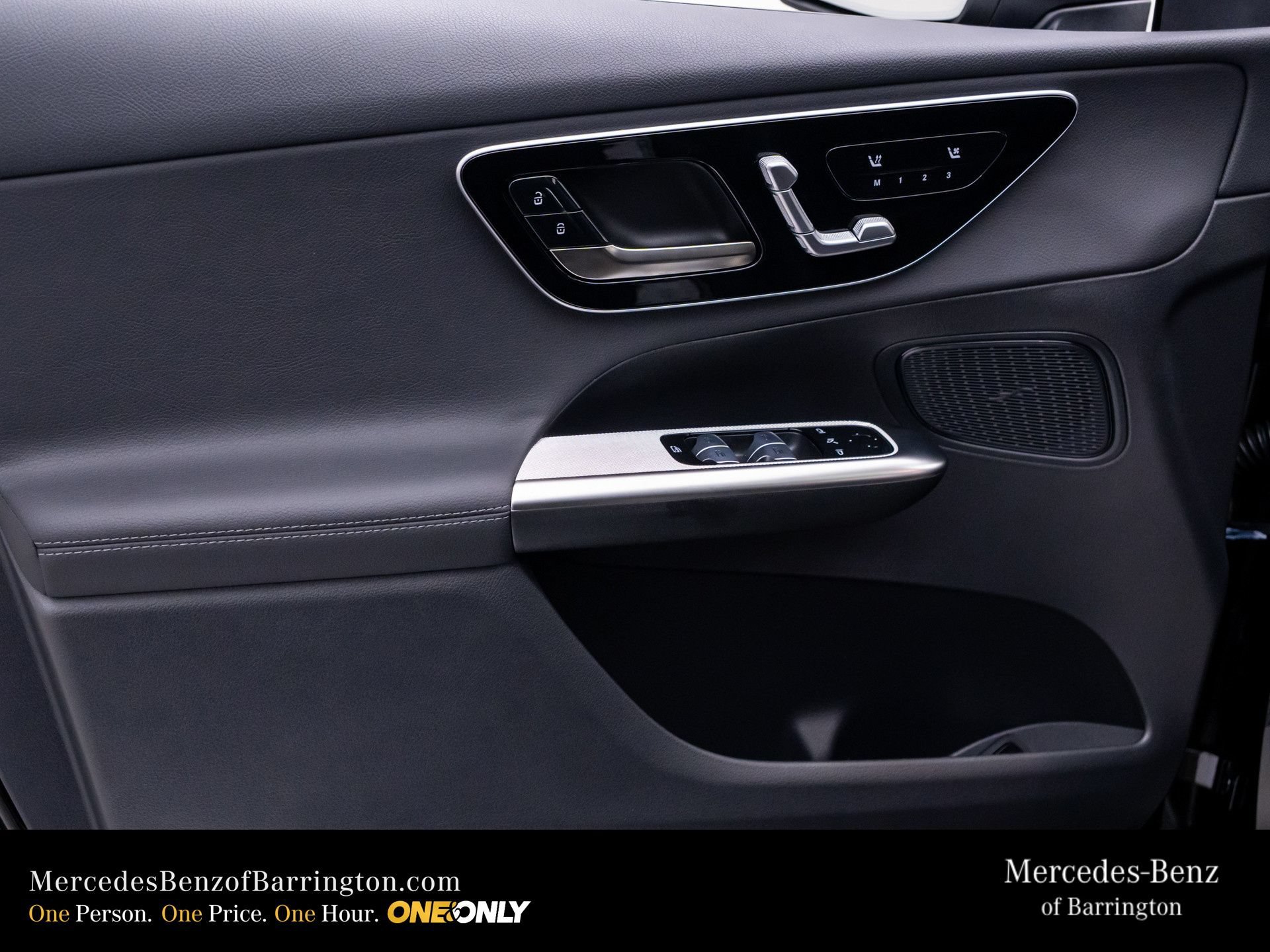 New 2026 Black Mercedes-Benz GLC 300 image 57