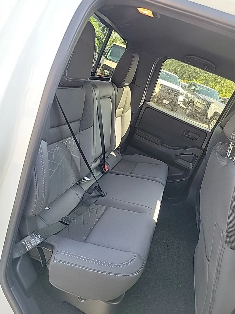 2026 Nissan Frontier SV - Photo 25