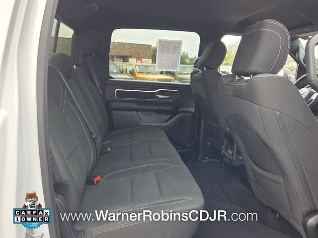Used 2025 White Ram Big Horn/Lone Star image 17