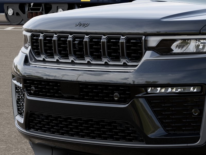 New 2026 Diamond Black Crystal Pearl-Coat Exterior Paint Jeep Summit image 7