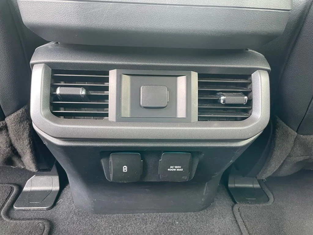 Used 2023 Stone Gray Metallic Ford Lariat image 59