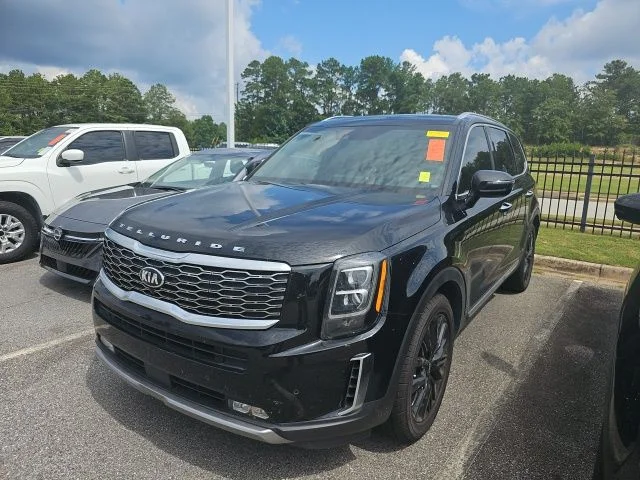 Used 2020 Black Kia SX image 1