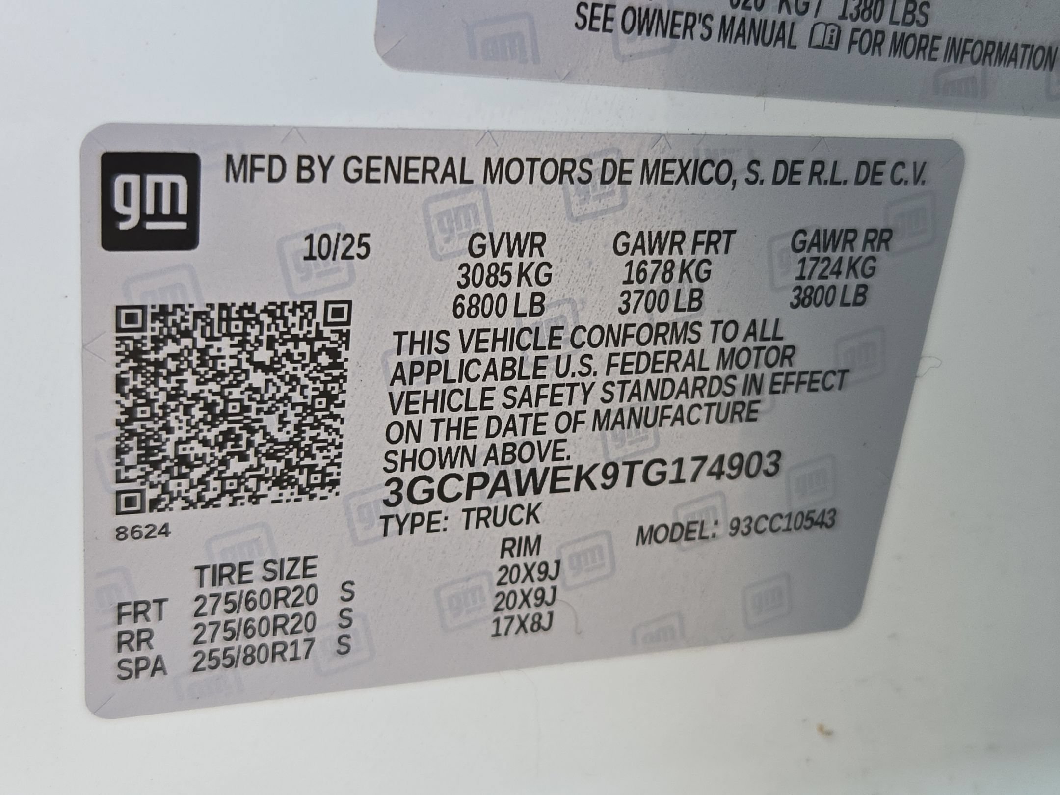 Used 2026 Summit White Chevrolet RST image 26