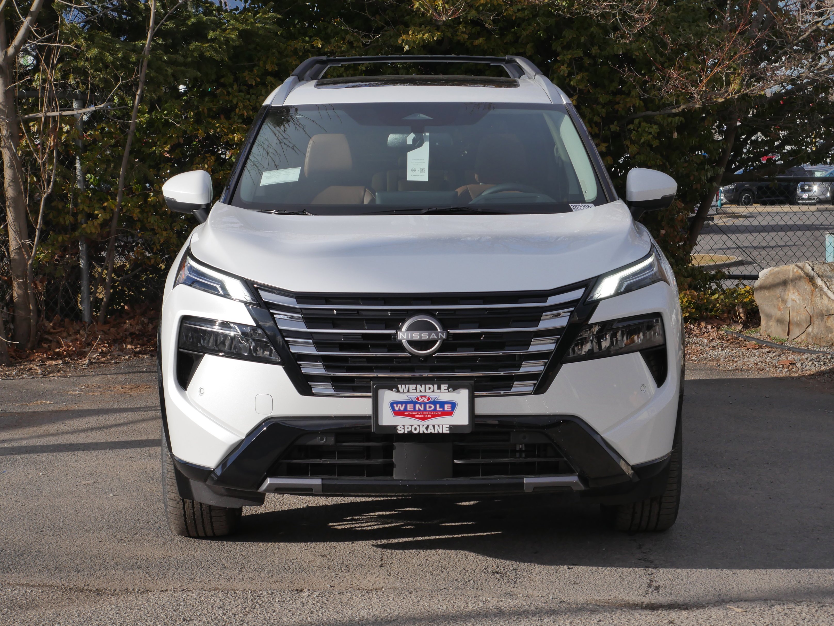 New 2026 Everest White Pearl TriCoat Nissan Platinum image 30