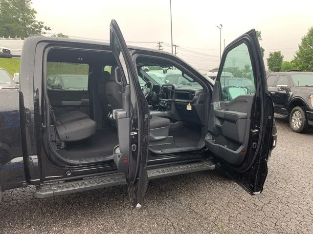 New 2026 Black Ford XLT image 11