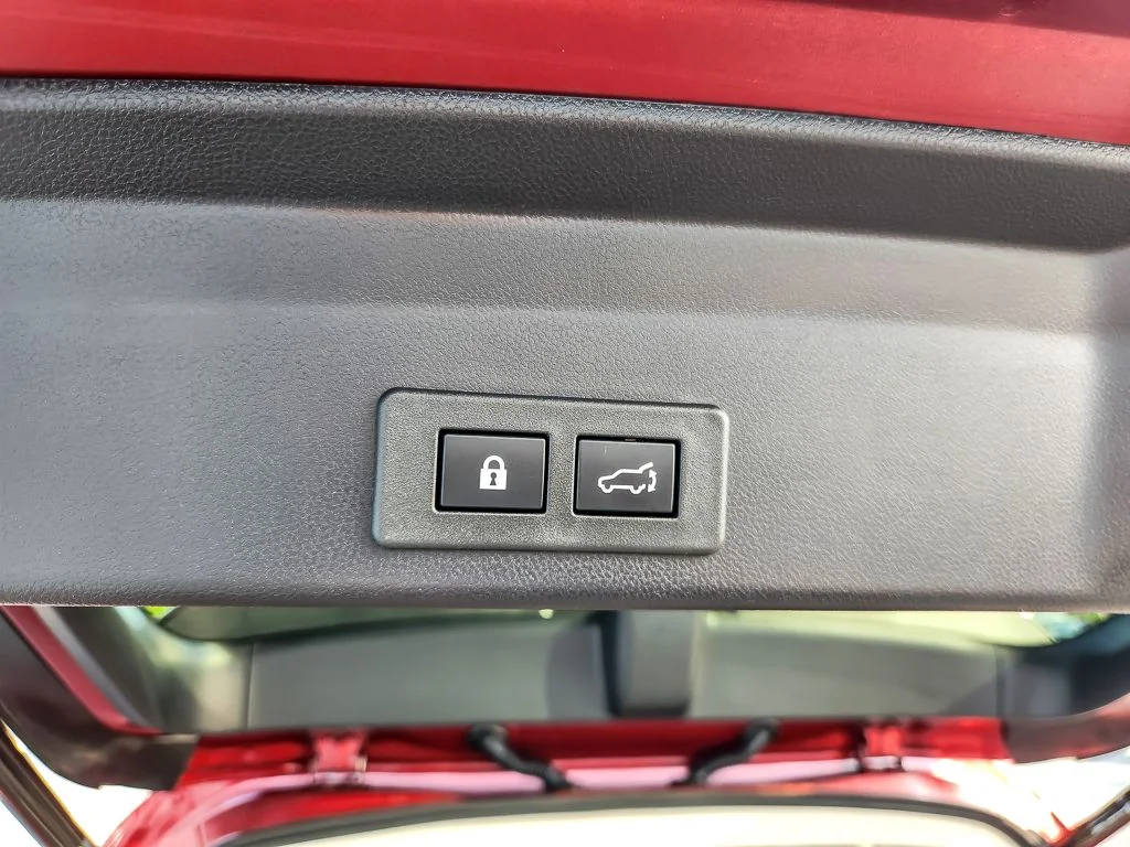 Used 2026 Red Subaru Onyx Edition Touring image 21