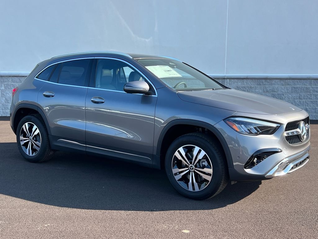 New 2026 Mountain Grey Metallic Mercedes-Benz GLA 250 image 2