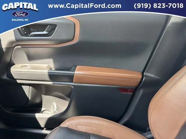 Used 2023 Green Ford Badlands image 29