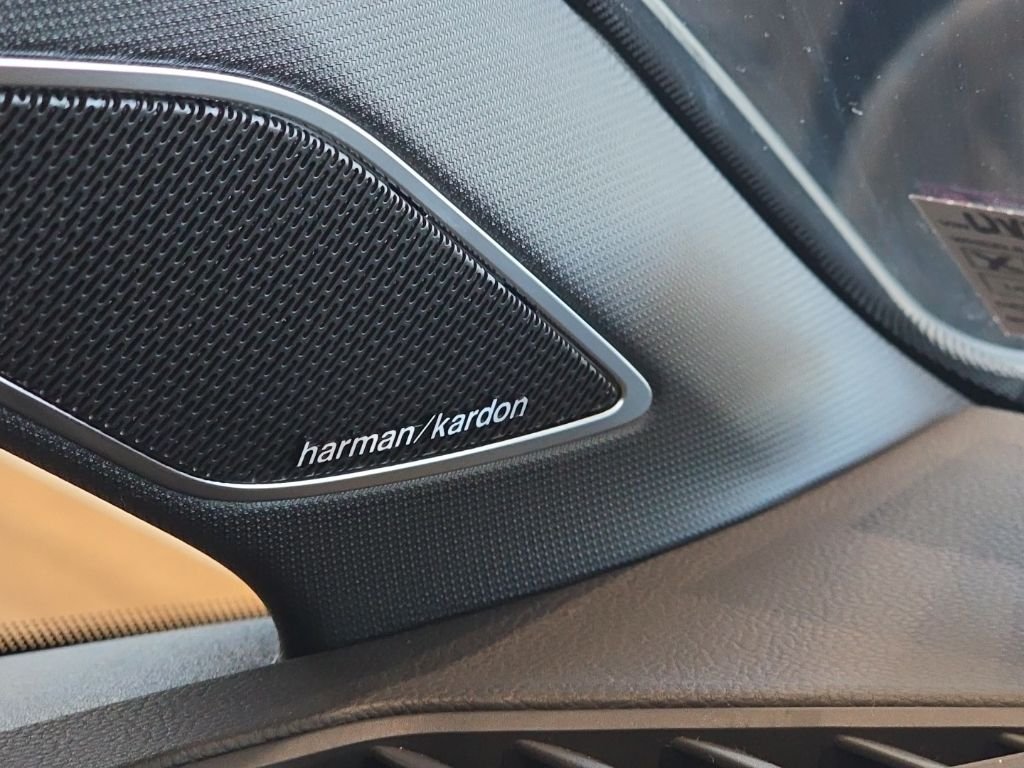 2025 Volkswagen Golf GTI SE - Photo 38