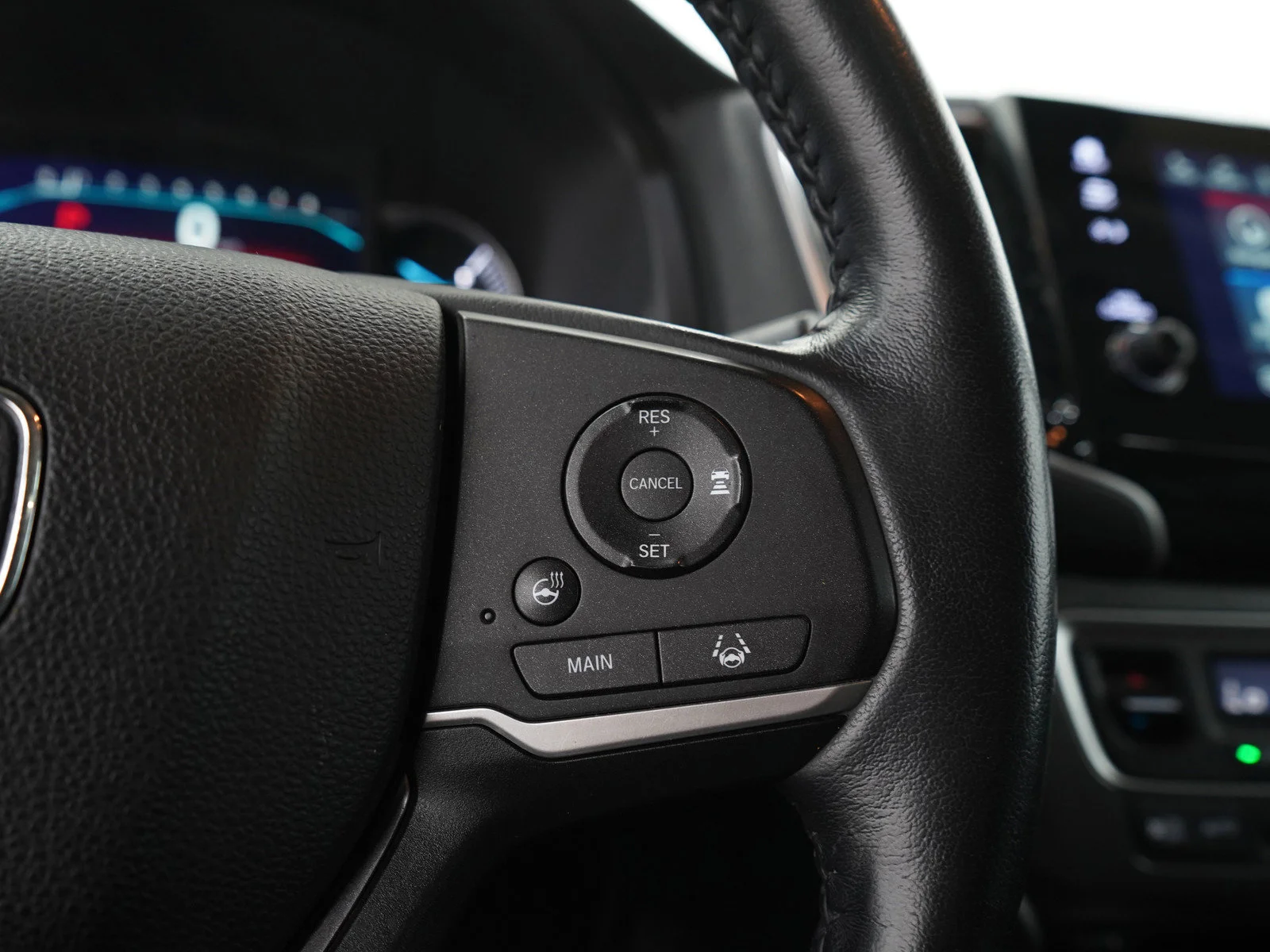 Used 2022 Crystal Black Pearl Honda Black Edition image 34