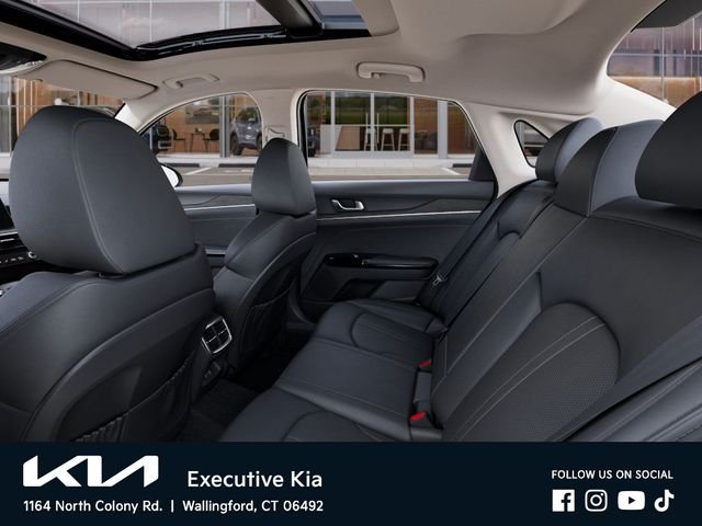 2025 Kia K5 EX - Photo 18
