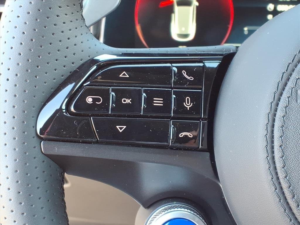 2026 Maserati Grecale Modena V6 - Photo 12