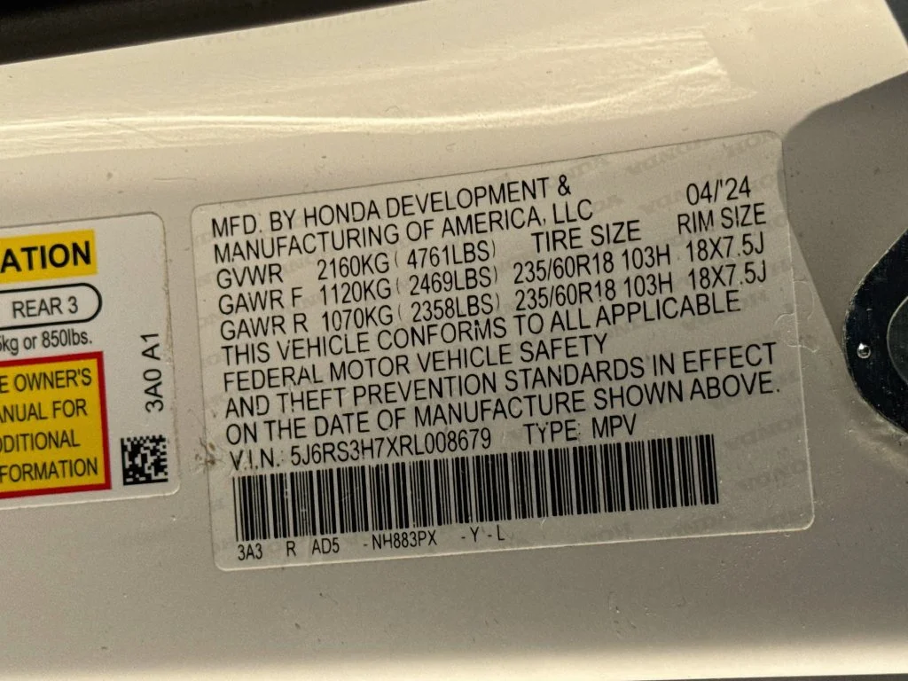 Used 2024 White Honda EX-L image 39