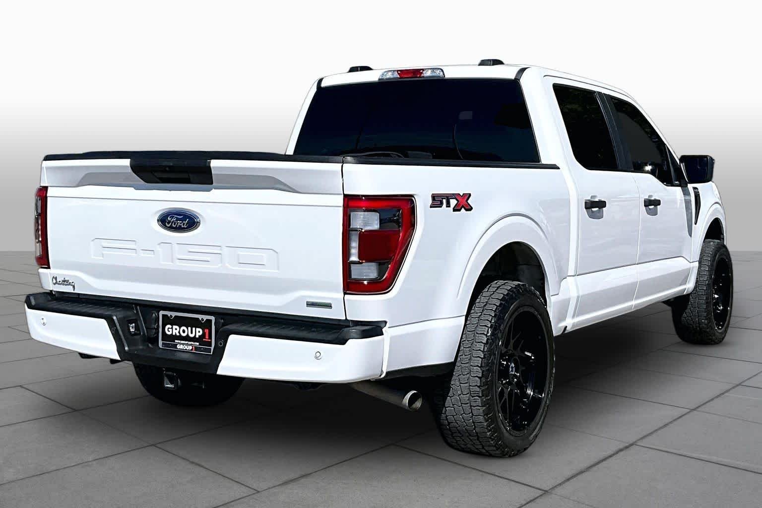 Used 2022 Oxford White Ford XL image 13