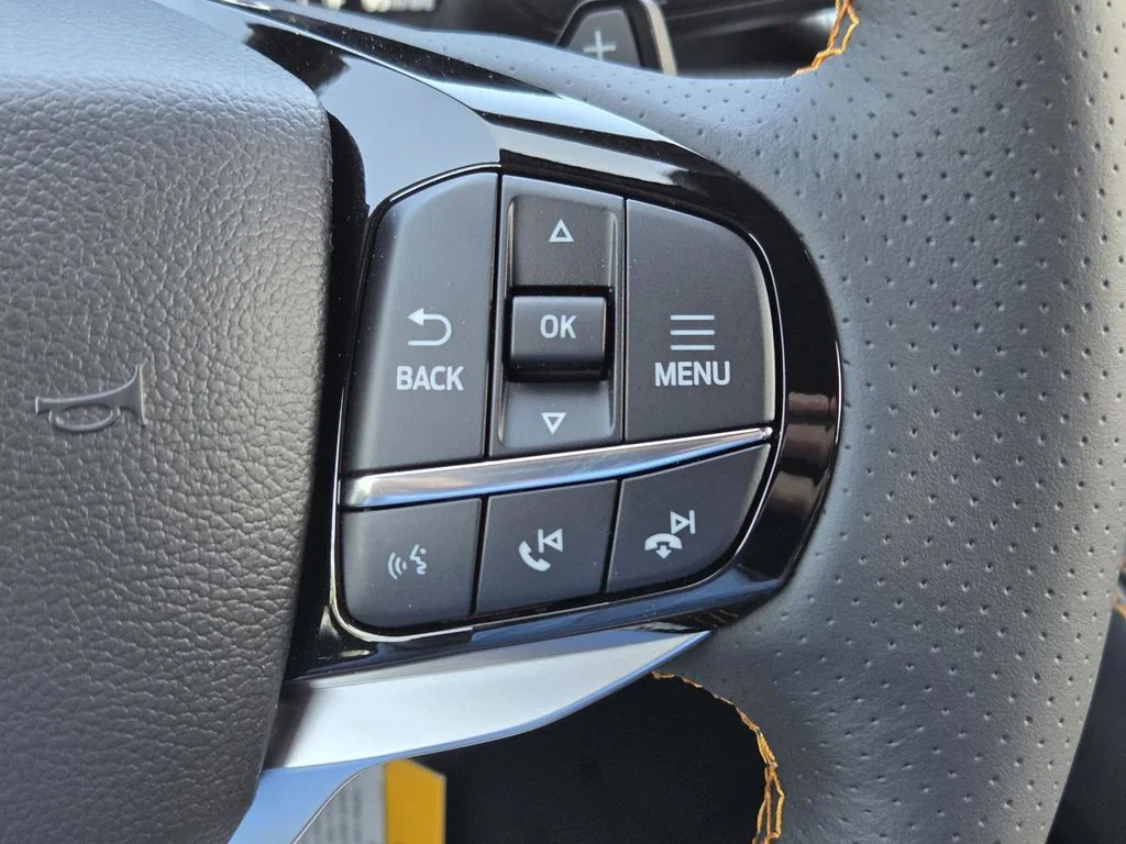 New 2026 Star White Metallic Tri-Coat Ford Tremor® image 21