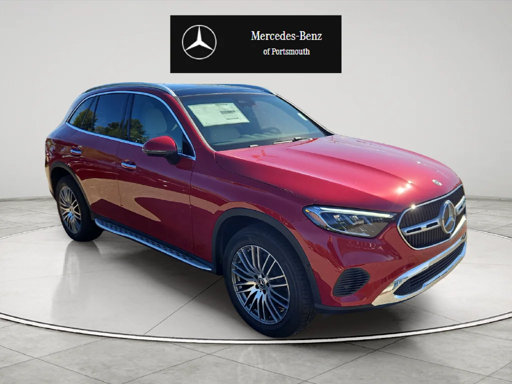 New 2027 MANUFAKTUR Patagonia Red Metallic Mercedes-Benz GLC 300 image 7
