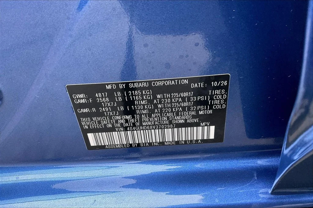 New 2027 DAYBREAK BLUE PEARL Subaru Premium image 16