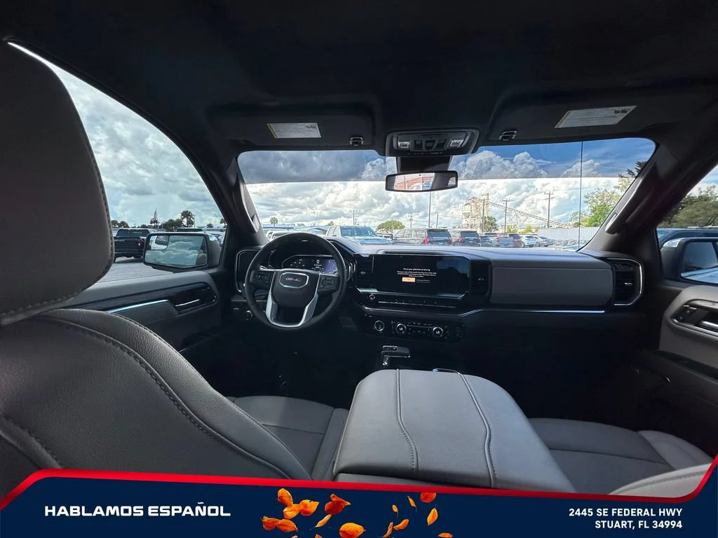 Used 2024 White Frost Tricoat GMC SLT image 30