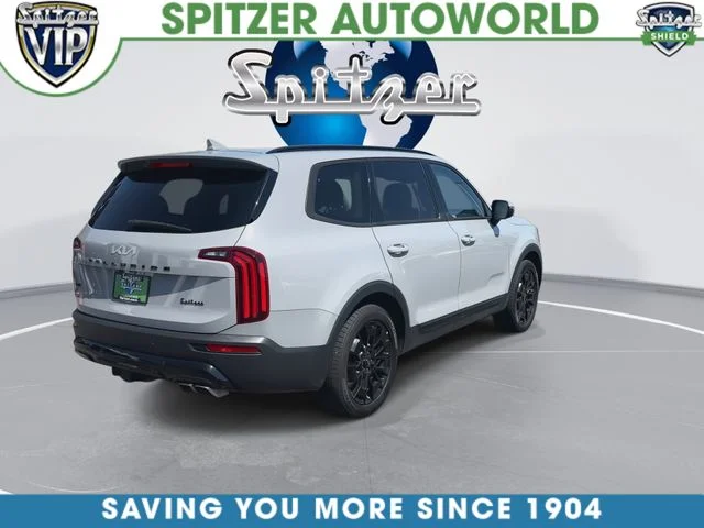 Used 2022 Gray Kia EX image 9