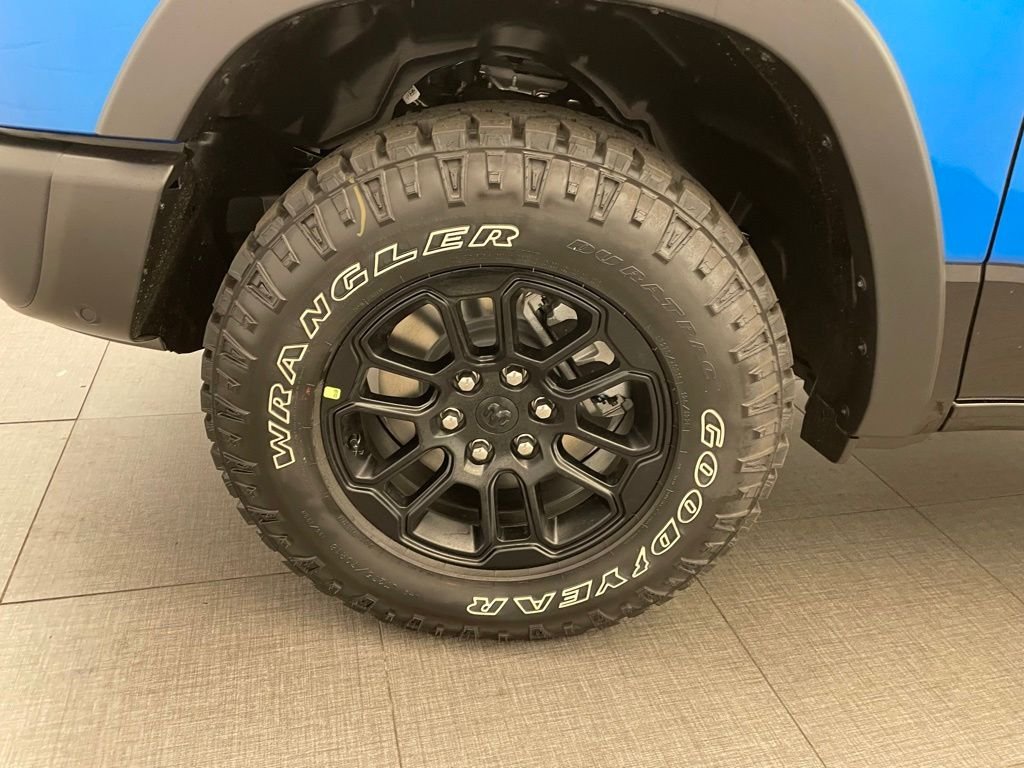 New 2026 Hydro Blue Pearl-Coat Exterior Paint RAM Rebel image 10