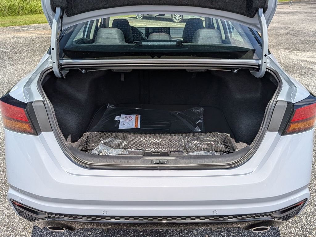 New 2026 Gray Nissan 2.5 SR image 31