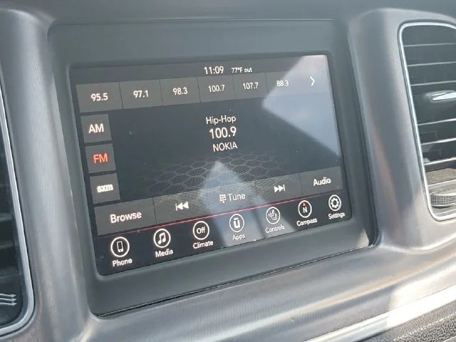 Used 2021 Black Dodge SXT image 27