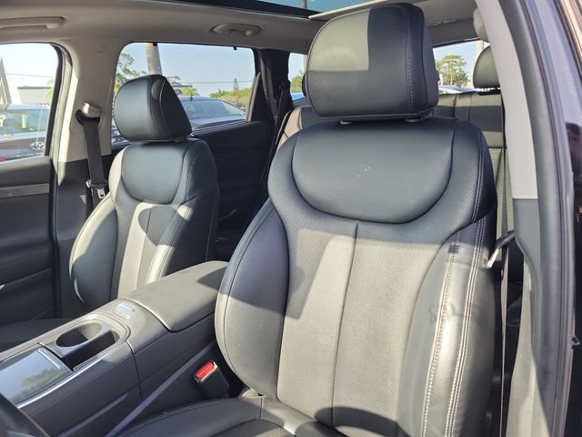 Used 2023 Black Hyundai SEL image 18