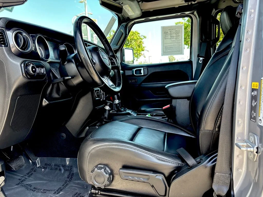 Used 2021 Billet Silver Metallic Clear Coat Jeep Sahara Altitude image 10