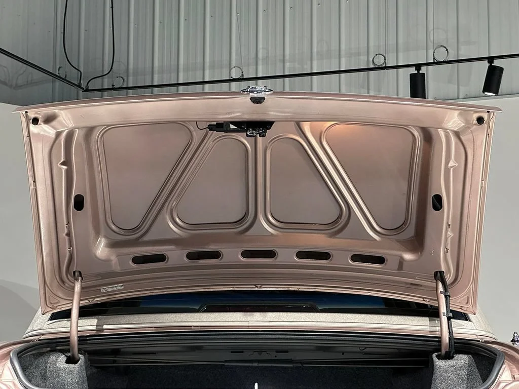 Used 1989  Cadillac NA image 36