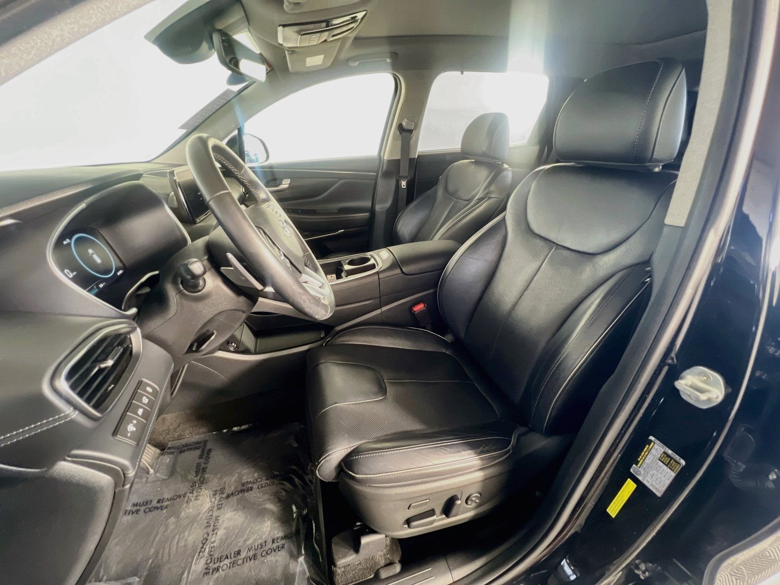 Used 2022 Black Hyundai Limited image 10