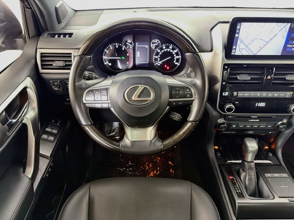 Used 2023 Black Lexus 460 image 23
