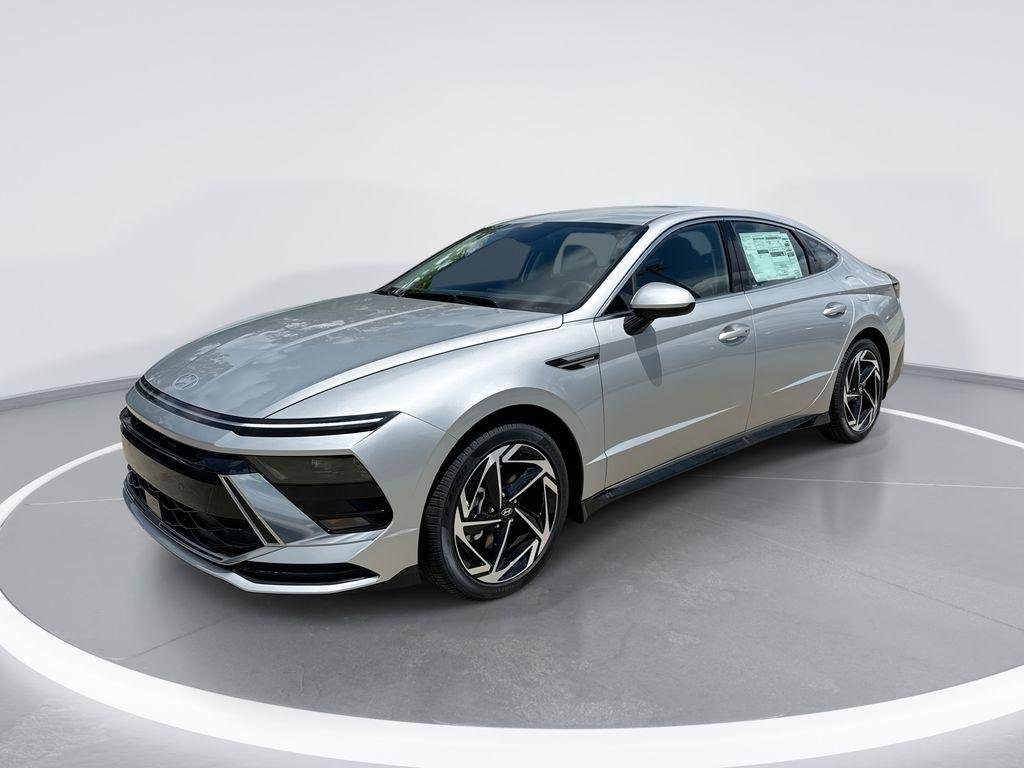2026 Hyundai Sonata SEL AWD's photo